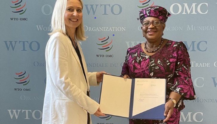 Ambassador to the WTO Nina Tornberg presents her credentials to WTO DG Ngozi Okonjo-Iweala