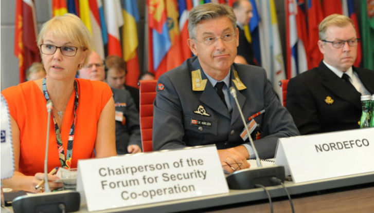 Ambassador Ulrika Funered and State Secretary Jan Salestrand at theopening session of the FSC under Sweden’s Chairmanship, Vienna, 5 September 2018